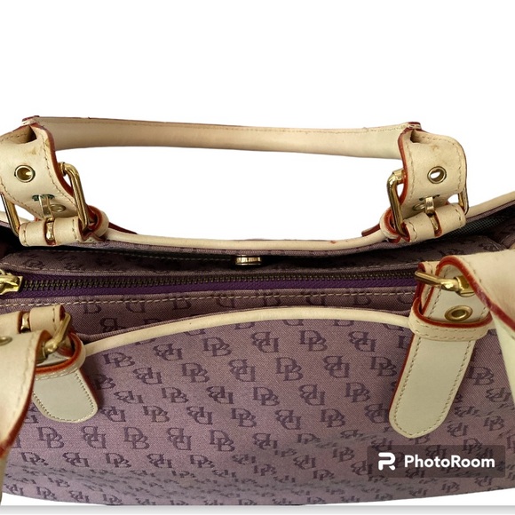 Dooney & Bourke lavender buckle satchel - Picture 5 of 10